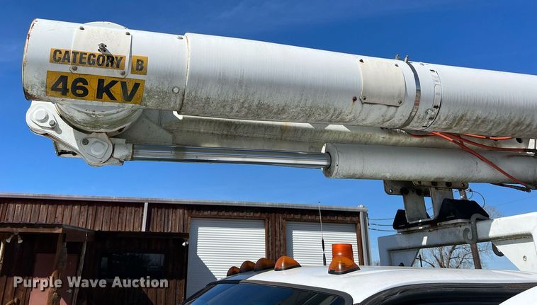 image for item KV9909 2007 Ford F550 Super Duty XL bucket truck