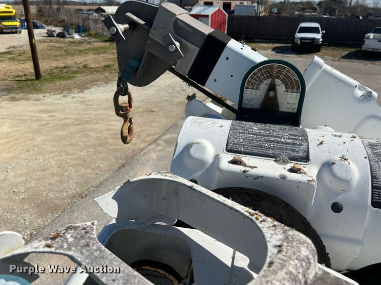 image for item KV9909 2007 Ford F550 Super Duty XL bucket truck