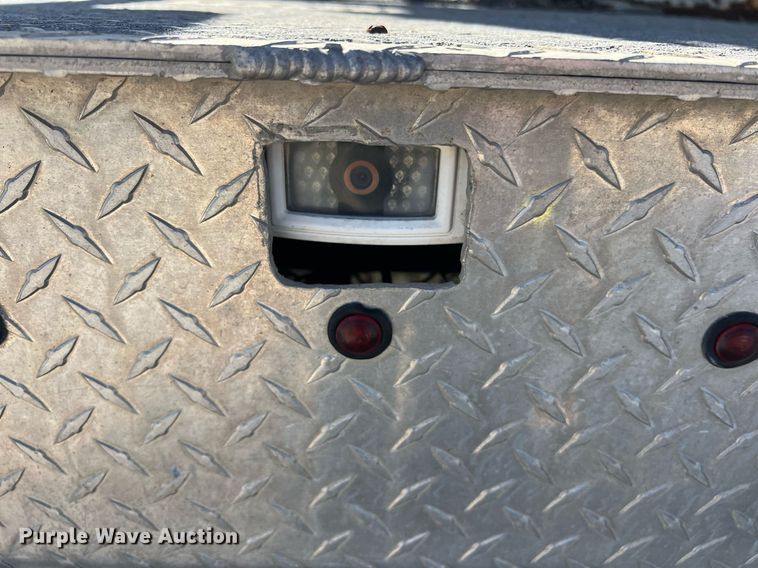 image for item KV9909 2007 Ford F550 Super Duty XL bucket truck