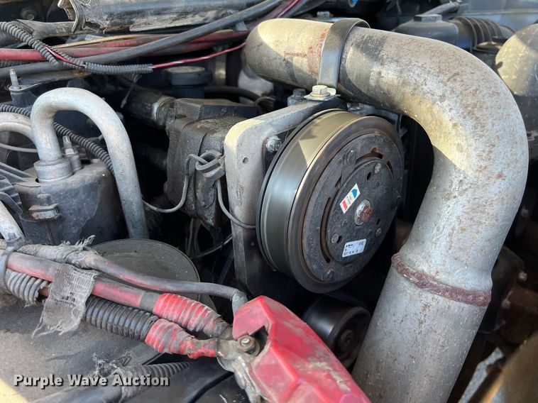 image for item KV9909 2007 Ford F550 Super Duty XL bucket truck