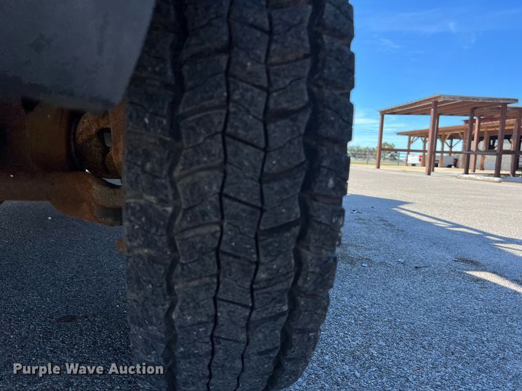 image for item KV9909 2007 Ford F550 Super Duty XL bucket truck