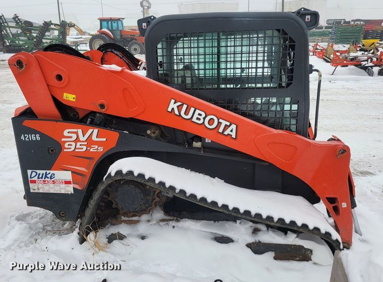 image for item LA9540 2018 Kubota  SVL 95-2s tracked skid steer loader