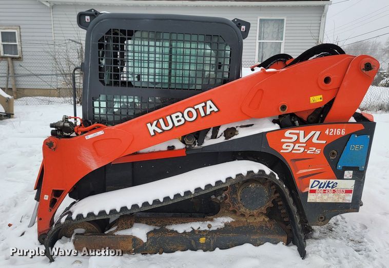 image for item LA9540 2018 Kubota  SVL 95-2s tracked skid steer loader