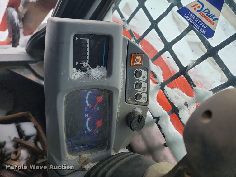 image for item LA9540 2018 Kubota  SVL 95-2s tracked skid steer loader