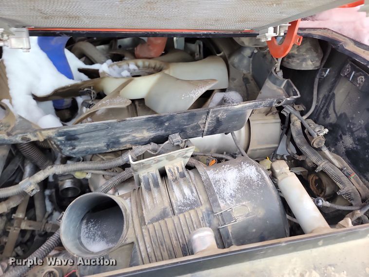 image for item LA9540 2018 Kubota  SVL 95-2s tracked skid steer loader