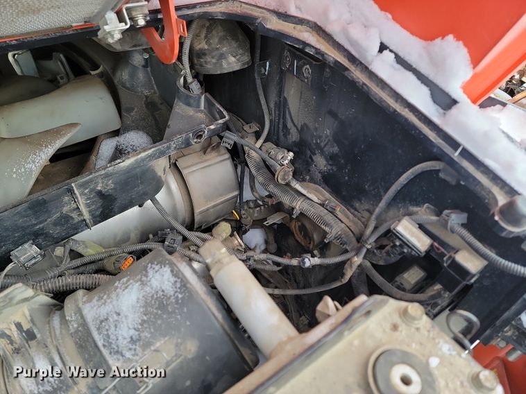 image for item LA9540 2018 Kubota  SVL 95-2s tracked skid steer loader