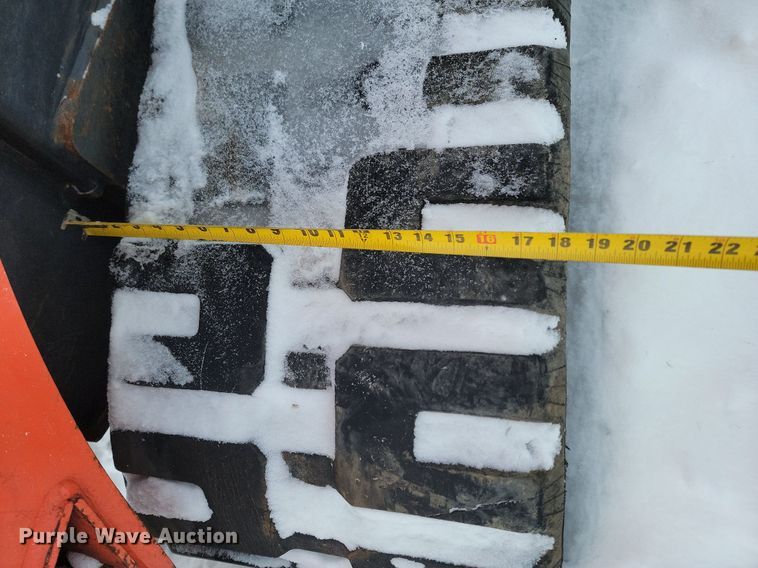 image for item LA9540 2018 Kubota  SVL 95-2s tracked skid steer loader