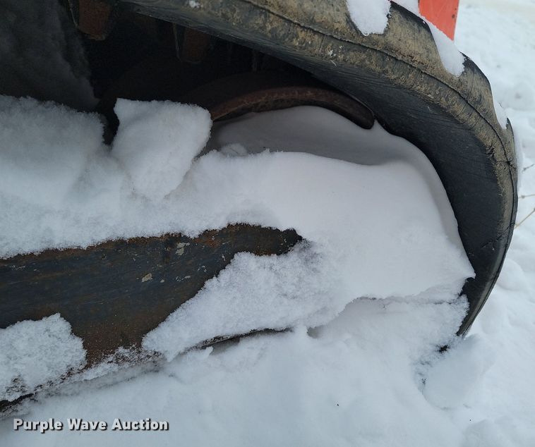 image for item LA9540 2018 Kubota  SVL 95-2s tracked skid steer loader