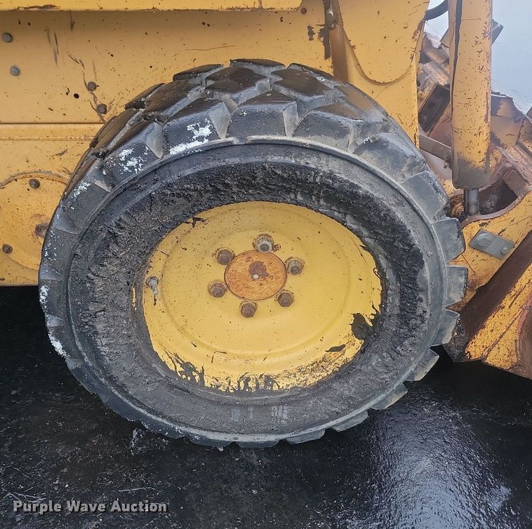 image for item LA9559 1996 Case 1840 skid steer loader