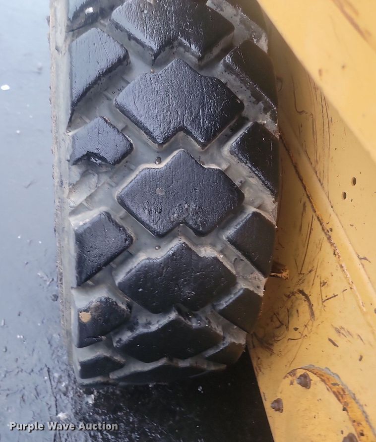 image for item LA9559 1996 Case 1840 skid steer loader