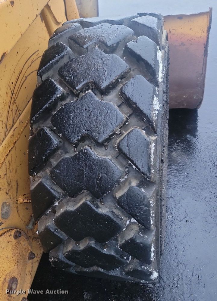 image for item LA9559 1996 Case 1840 skid steer loader