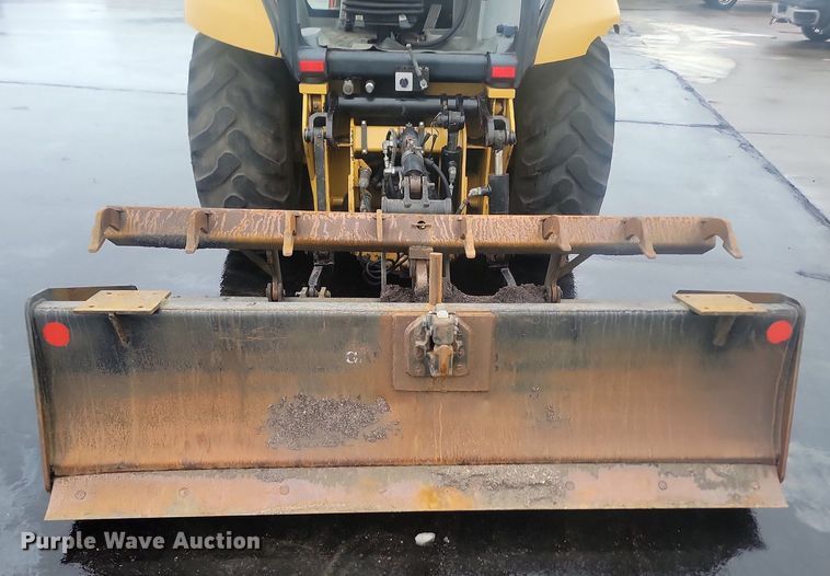 image for item LA9560 2008 Caterpillar  414E IL landscape tractor