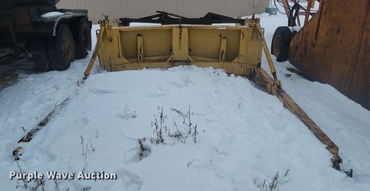 image for item LA9561 Robison  base spreader