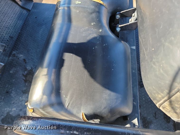 image for item LA9564 2014 Club Car XRT 1550 SE utility vehicle