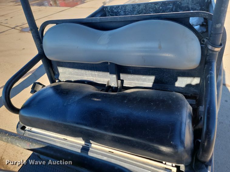 image for item LA9564 2014 Club Car XRT 1550 SE utility vehicle