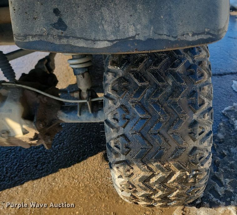 image for item LA9564 2014 Club Car XRT 1550 SE utility vehicle