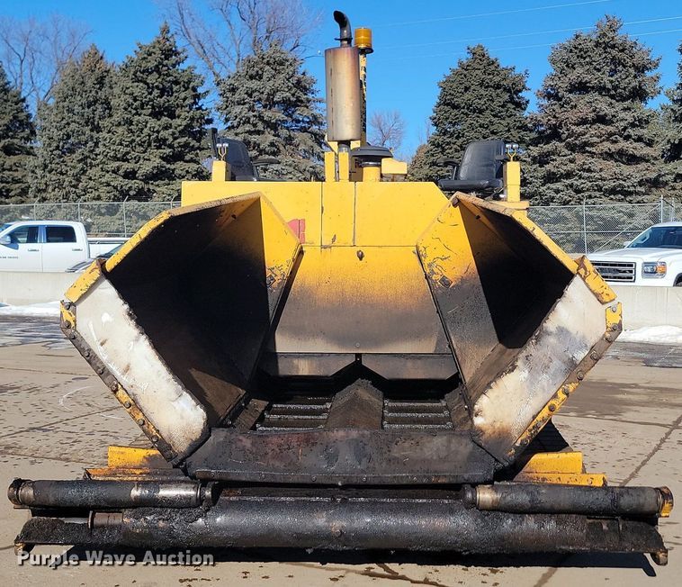 image for item LA9566 1993 Blaw-Knox  PF-410 paver