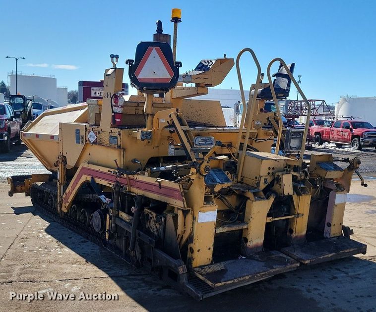 image for item LA9566 1993 Blaw-Knox  PF-410 paver