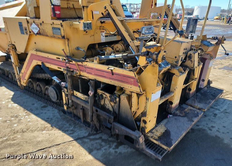 image for item LA9566 1993 Blaw-Knox  PF-410 paver