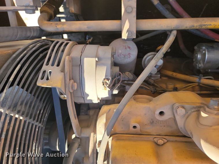 image for item LA9566 1993 Blaw-Knox  PF-410 paver