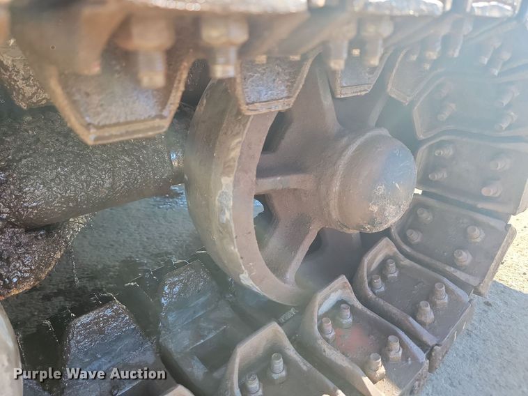 image for item LA9566 1993 Blaw-Knox  PF-410 paver