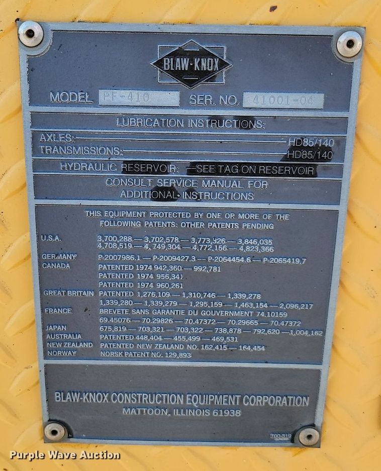 image for item LA9566 1993 Blaw-Knox  PF-410 paver