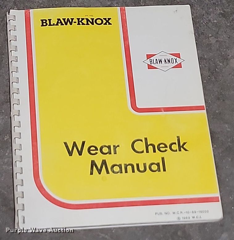 image for item LA9566 1993 Blaw-Knox  PF-410 paver