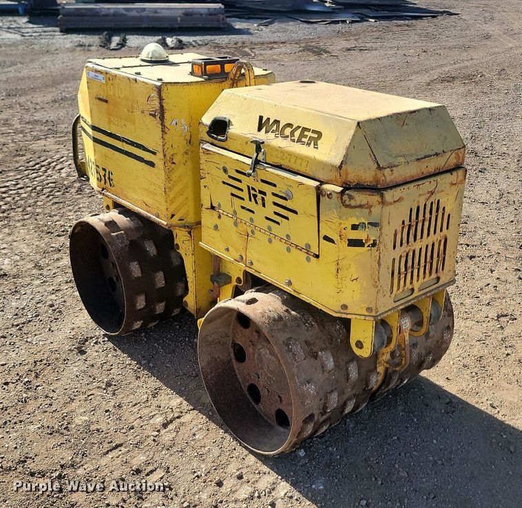 image for item LA9568 Wacker  RT trench compactor