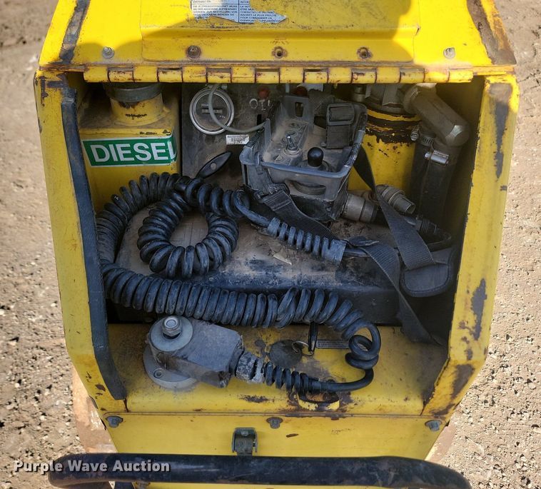 image for item LA9568 Wacker  RT trench compactor