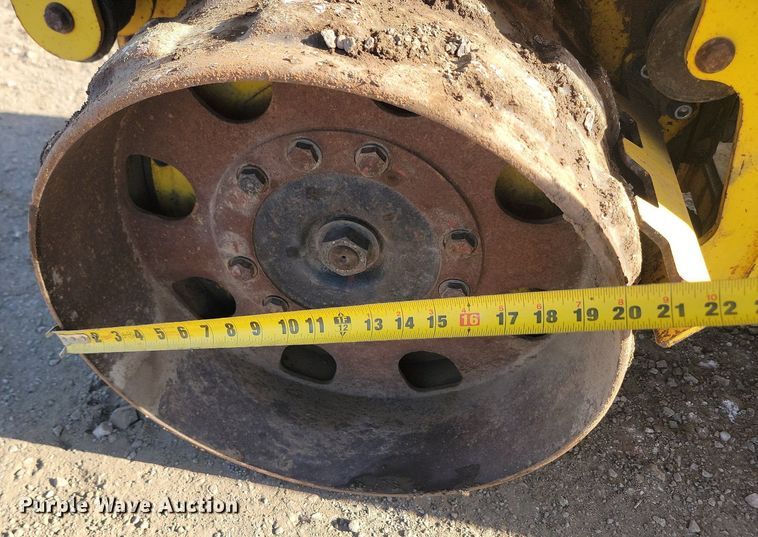 image for item LA9568 Wacker  RT trench compactor
