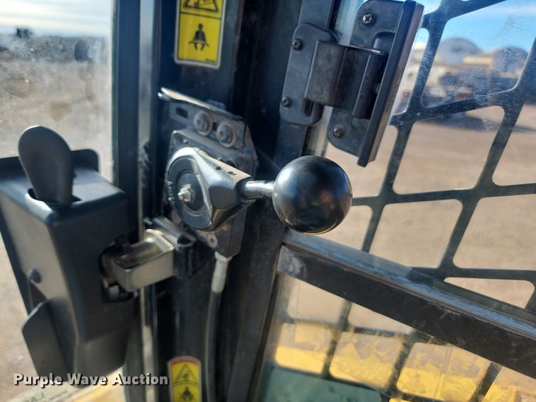 image for item LA9572 2012 Caterpillar  279C2 tracked skid steer loader