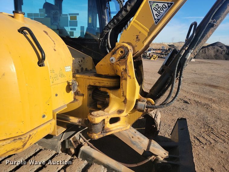 image for item LA9573 2017 Caterpillar  308E2 CR excavator