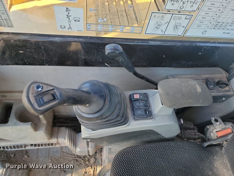 image for item LA9573 2017 Caterpillar  308E2 CR excavator