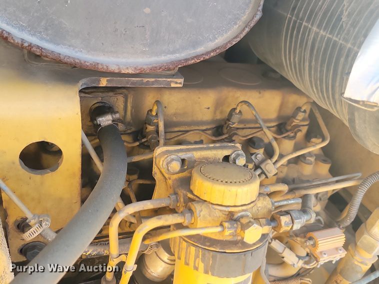 image for item LA9574 1998 Caterpillar  CP-433C single drum vibratory roller