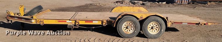 image for item LA9580 2006 Trail King TKT12U tilt deck equipment trailer