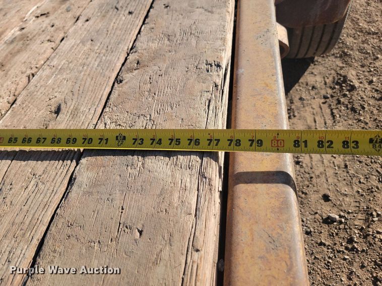 image for item LA9580 2006 Trail King TKT12U tilt deck equipment trailer