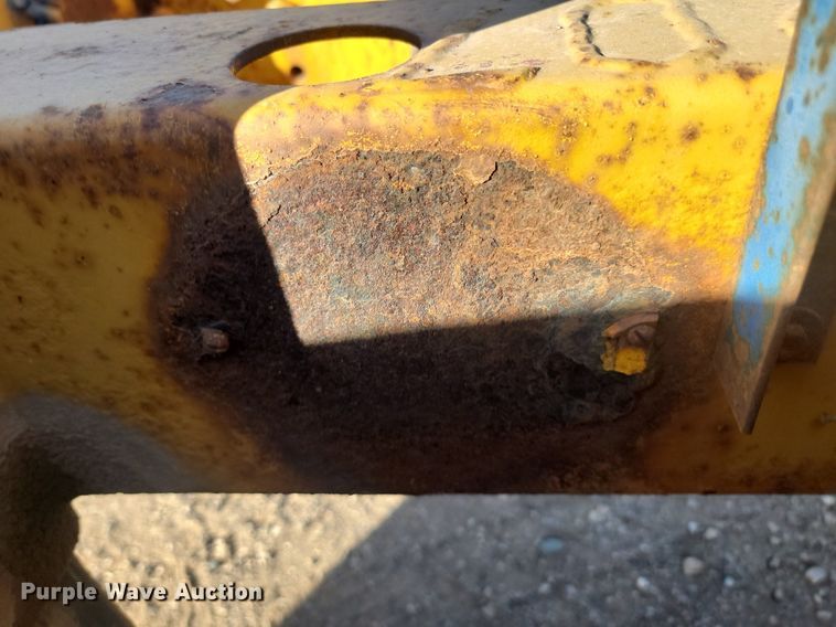 image for item LA9580 2006 Trail King TKT12U tilt deck equipment trailer