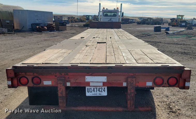 image for item LA9581 1972 Fruehauf PB-J2-51-DF19 drop deck equipment trailer