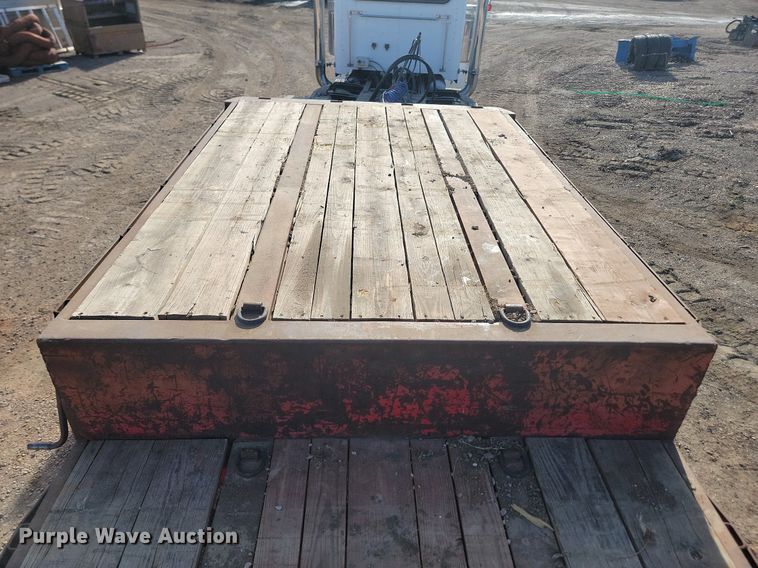 image for item LA9581 1972 Fruehauf PB-J2-51-DF19 drop deck equipment trailer