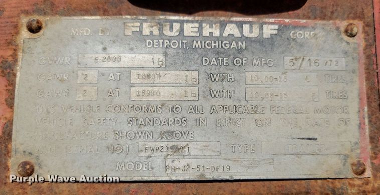 image for item LA9581 1972 Fruehauf PB-J2-51-DF19 drop deck equipment trailer