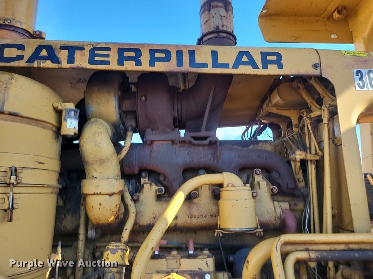 image for item LA9582 Caterpillar D8H dozer