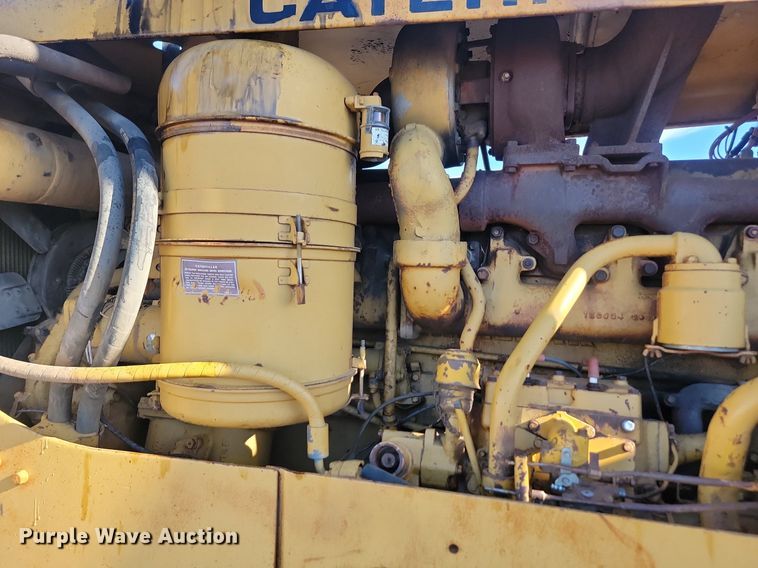 image for item LA9582 Caterpillar D8H dozer