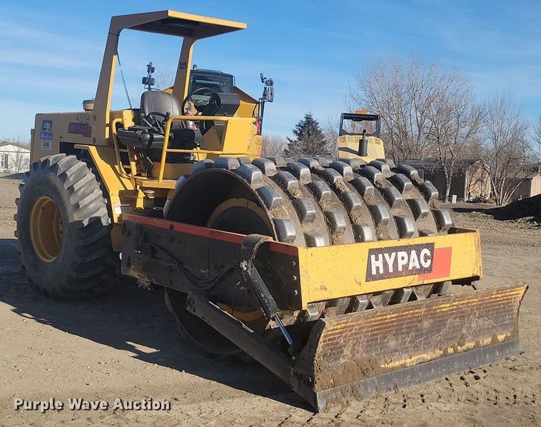 image for item LA9586 Hypac C857A single drum vibratory roller