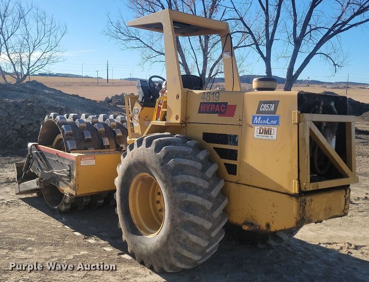 image for item LA9586 Hypac C857A single drum vibratory roller