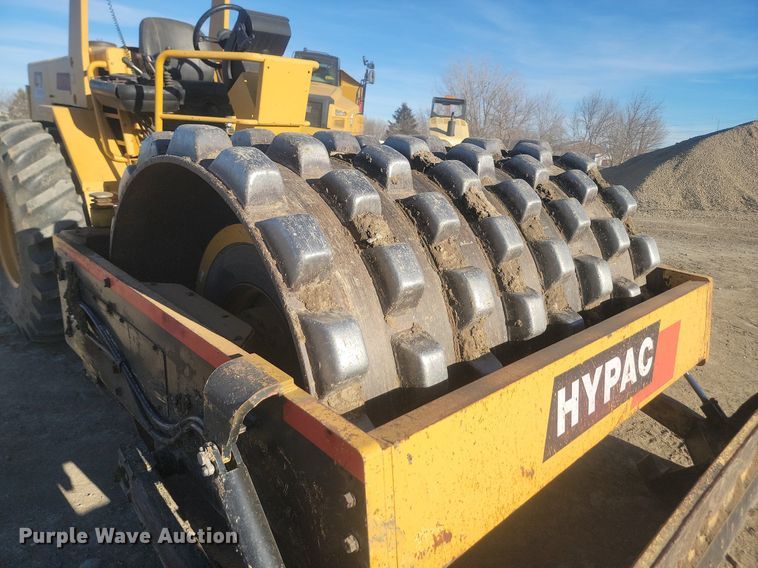 image for item LA9586 Hypac C857A single drum vibratory roller