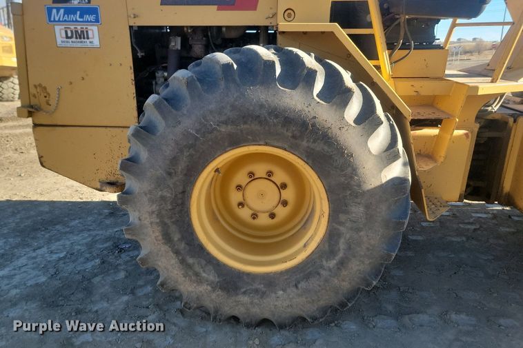 image for item LA9586 Hypac C857A single drum vibratory roller