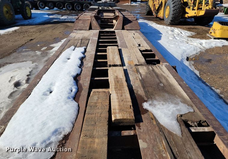 image for item LA9589 1994 Load King 503605DD lowboy equipment trailer