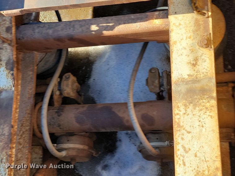 image for item LA9589 1994 Load King 503605DD lowboy equipment trailer