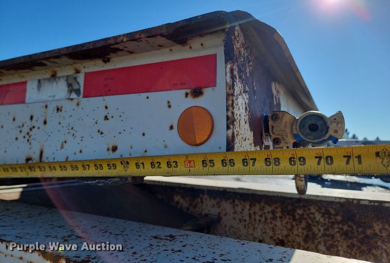 image for item LA9589 1994 Load King 503605DD lowboy equipment trailer