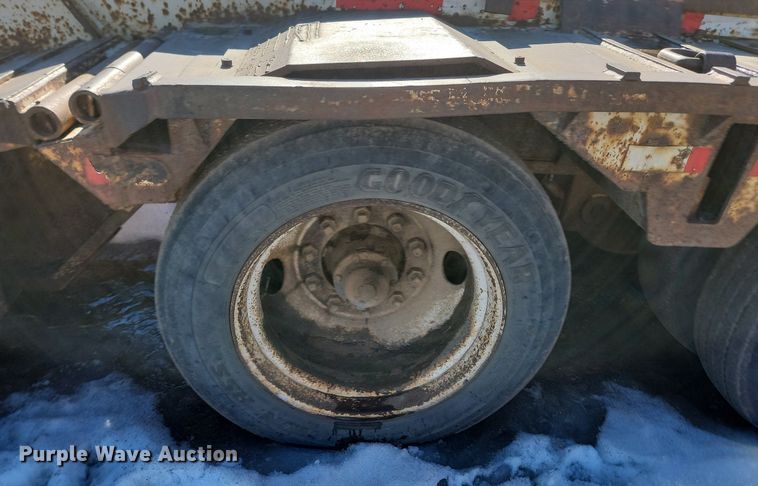 image for item LA9589 1994 Load King 503605DD lowboy equipment trailer